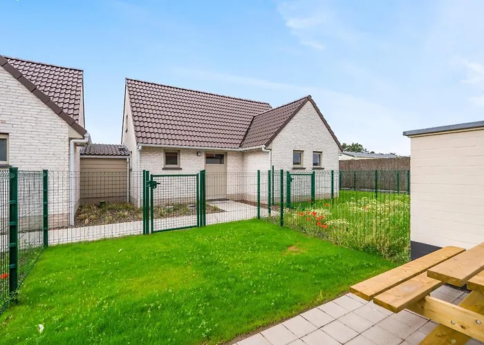 Cosy Living W Parking, Athletic Field, Playground, Bike Storage